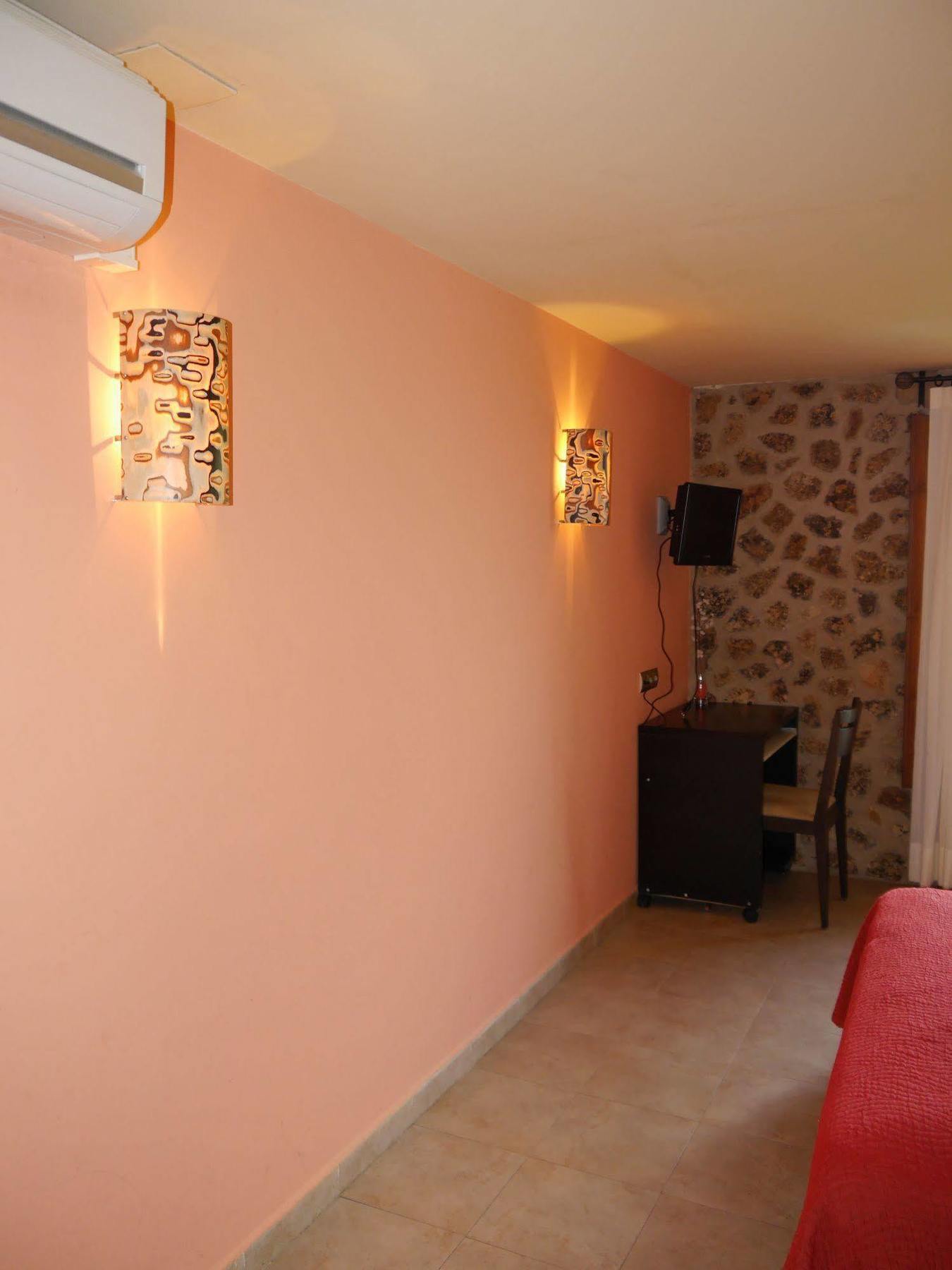 Hostal Bavieca Medinaceli Exteriér fotografie