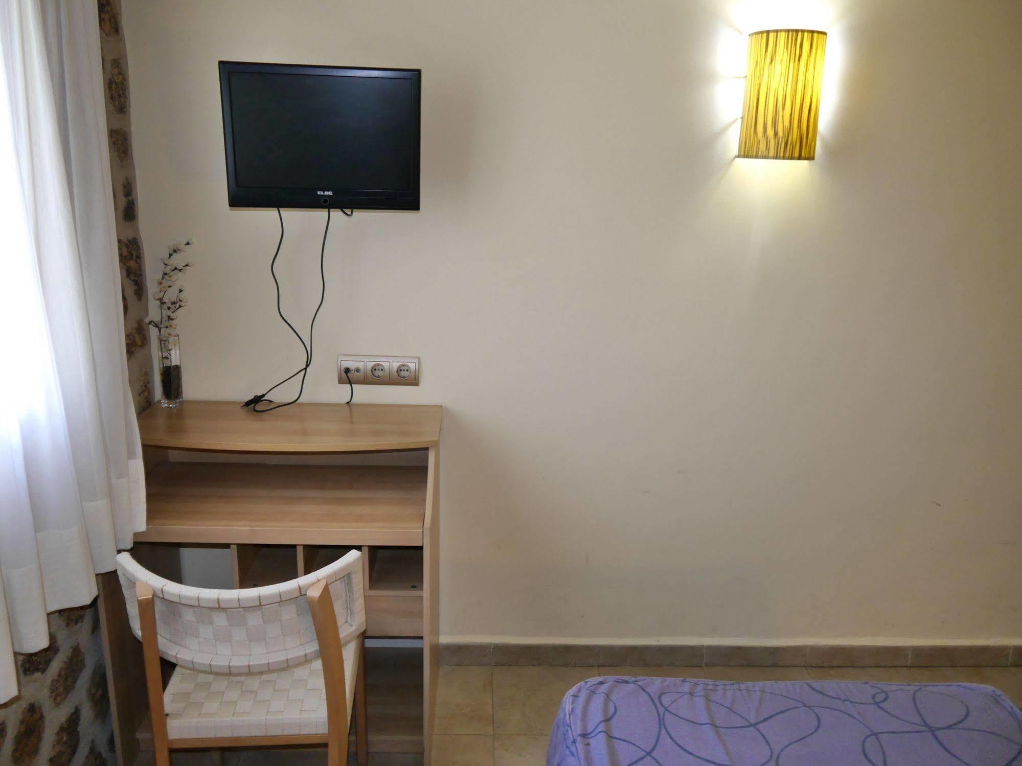 Hostal Bavieca Medinaceli Exteriér fotografie